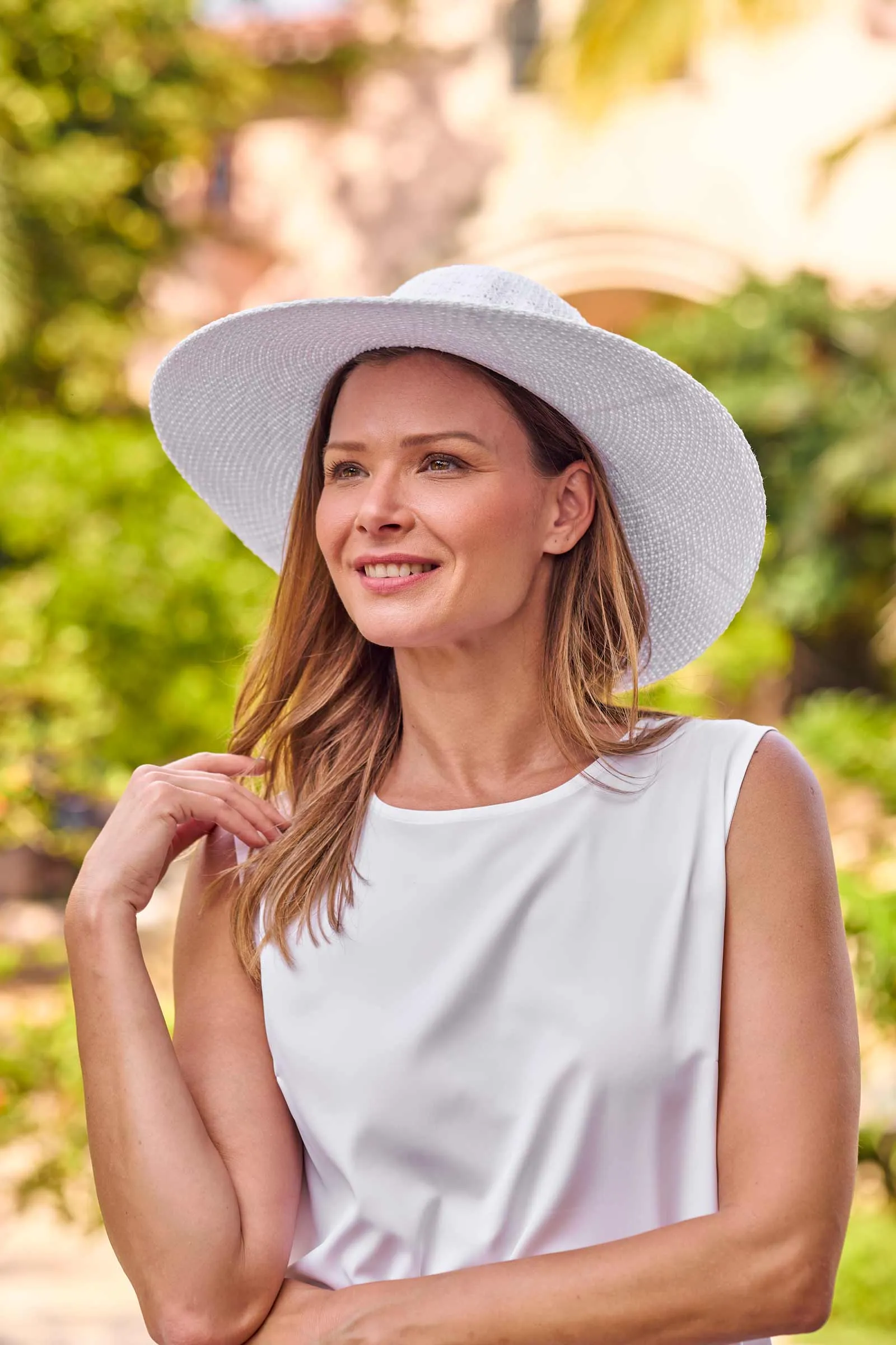 Perla Packable Wide Brim Hat | White