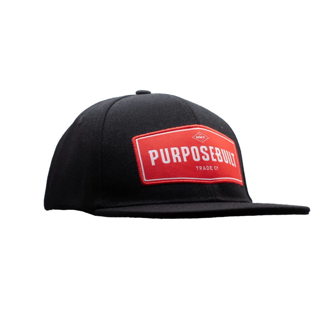 The Badge Snapback - Black/Red